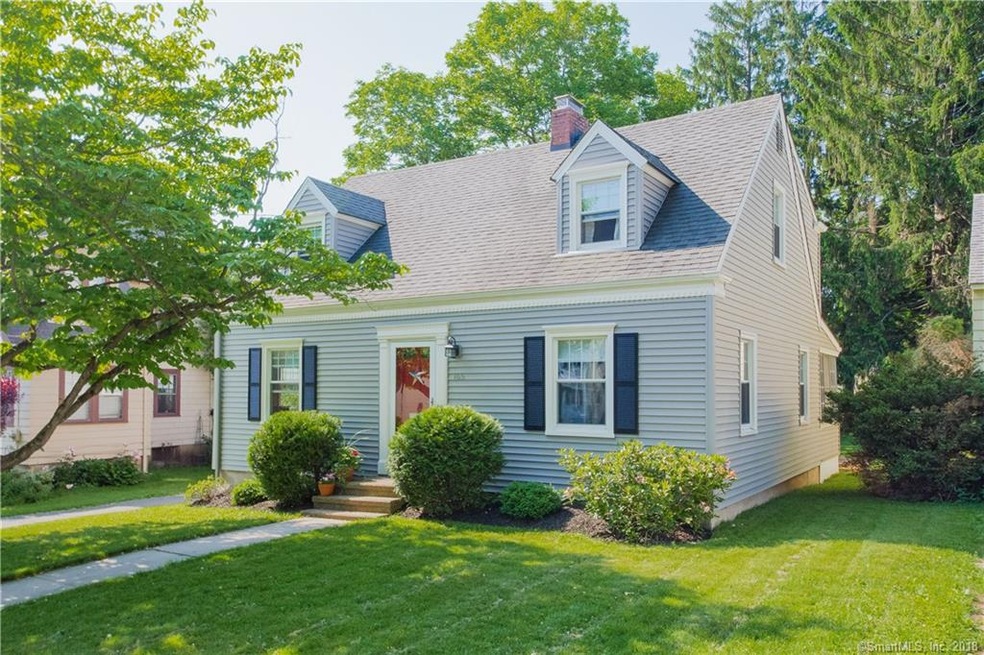 165 Englewood Ave, West Hartford, CT 06110 - photo 1