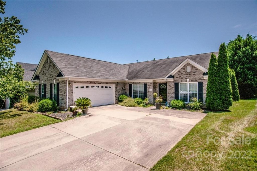 174 Wedge View Way, Statesville, NC 28677 - photo 1