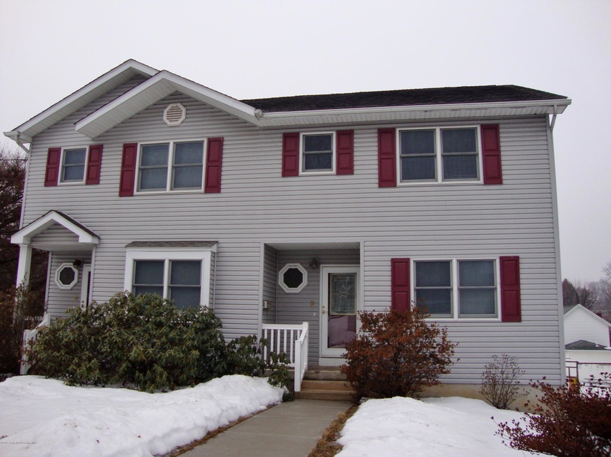 2 Scott St unit 4, Moosic, PA 18507 - photo 1