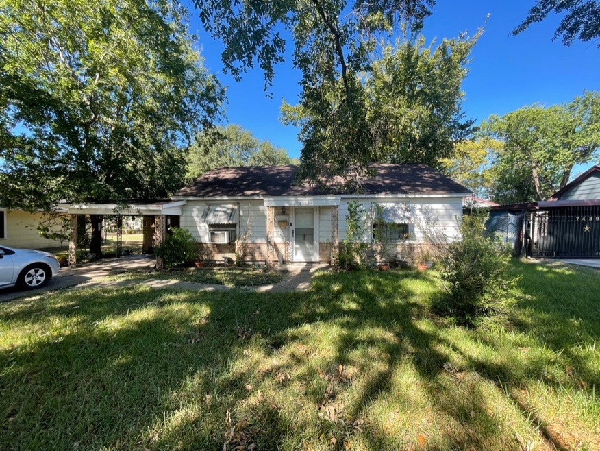 7435 Kingsley St, Houston, TX 77087 - photo 1