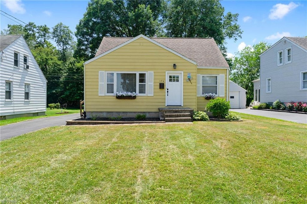 196 Iroquois St, Struthers, OH 44471 - photo 1