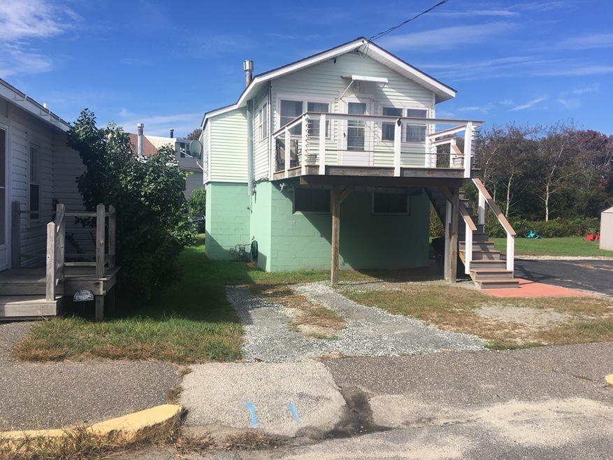 387 N End Blvd, Salisbury, MA 01952 - photo 1