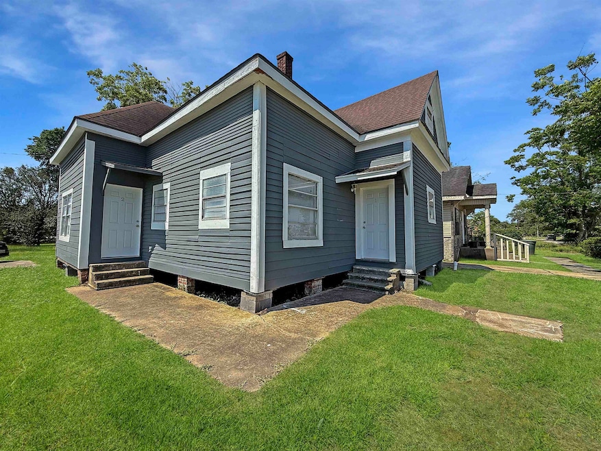For Rent $700/month • Co-Listing Agent