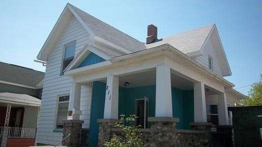 211 N Madison Ave, Bay City, MI 48708 - photo 1