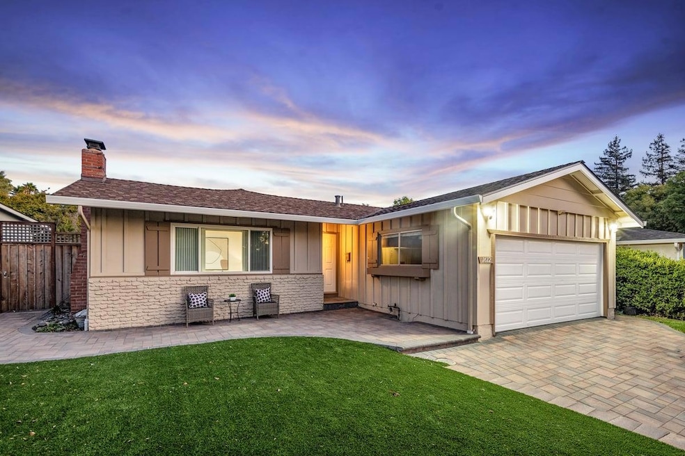 Sold $1,778,000 • Co-Listing Agent