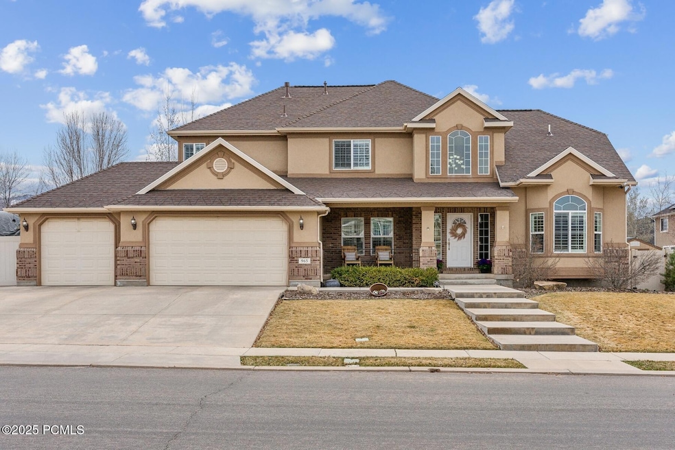 6_Exterior_1800x1200_4211392