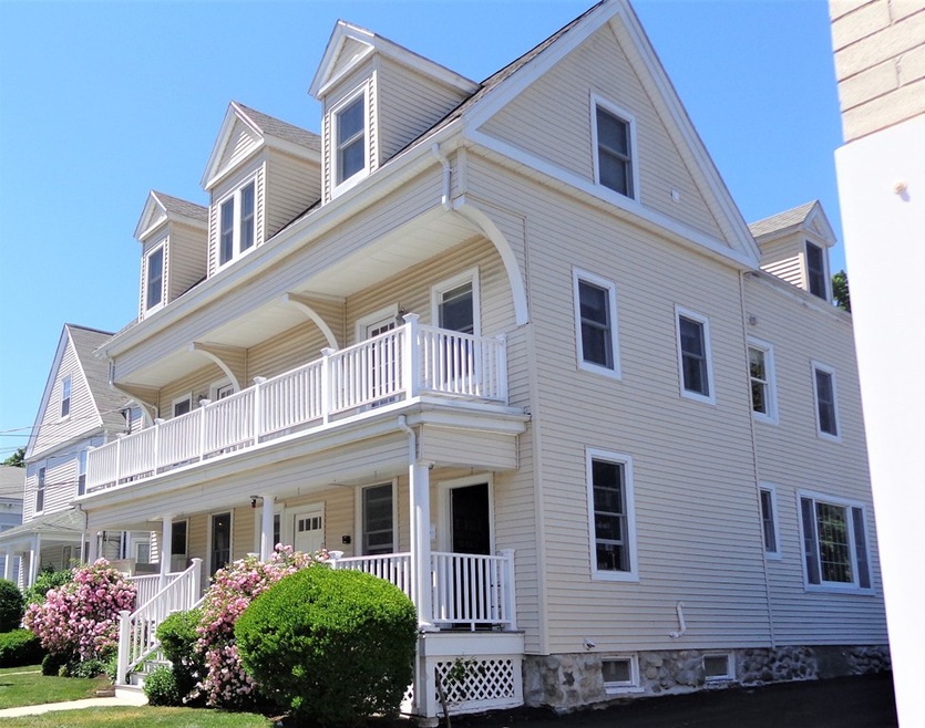 17 Pleasant St unit 17B, Newton Center, MA 02459 - photo 1