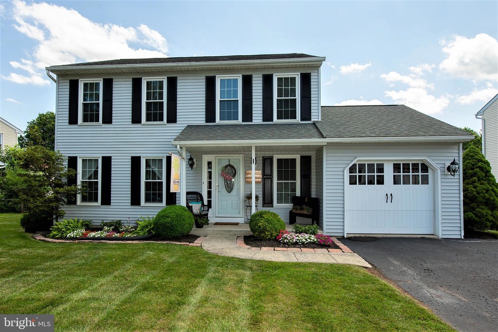 123 Abbey Dr, Royersford, PA 19468 - photo 1