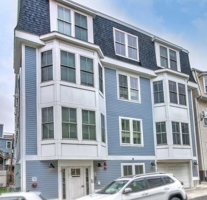 22 Woodward St unit 2, Boston, MA 02127 - photo 1