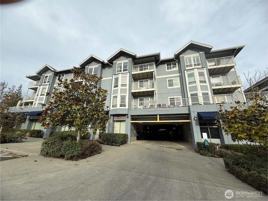 300 High School Rd NE unit 203, Bainbridge Island, WA 98110 - photo 1