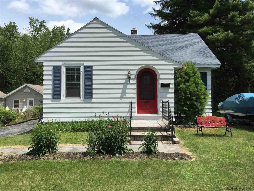 62 Elsmere Ave, Delmar, NY 12054 - photo 1