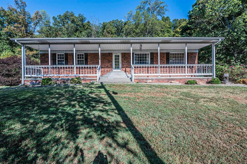 220 Dunn Store Rd, Morgantown, KY 42261 - photo 1