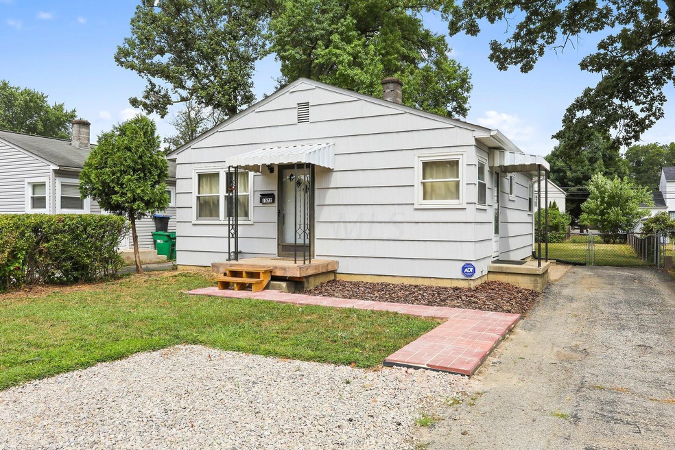 1572 Elmore Ave, Columbus, OH 43224 - photo 1