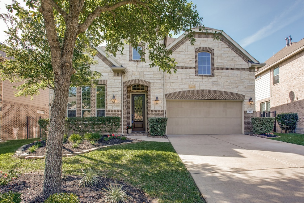 38 Hearthshire Cir, the Woodlands, TX 77354 - photo 1