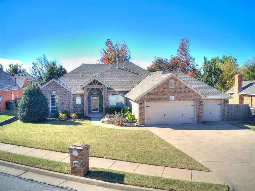 2824 Sterling Dr, Edmond, OK 73012 - photo 1