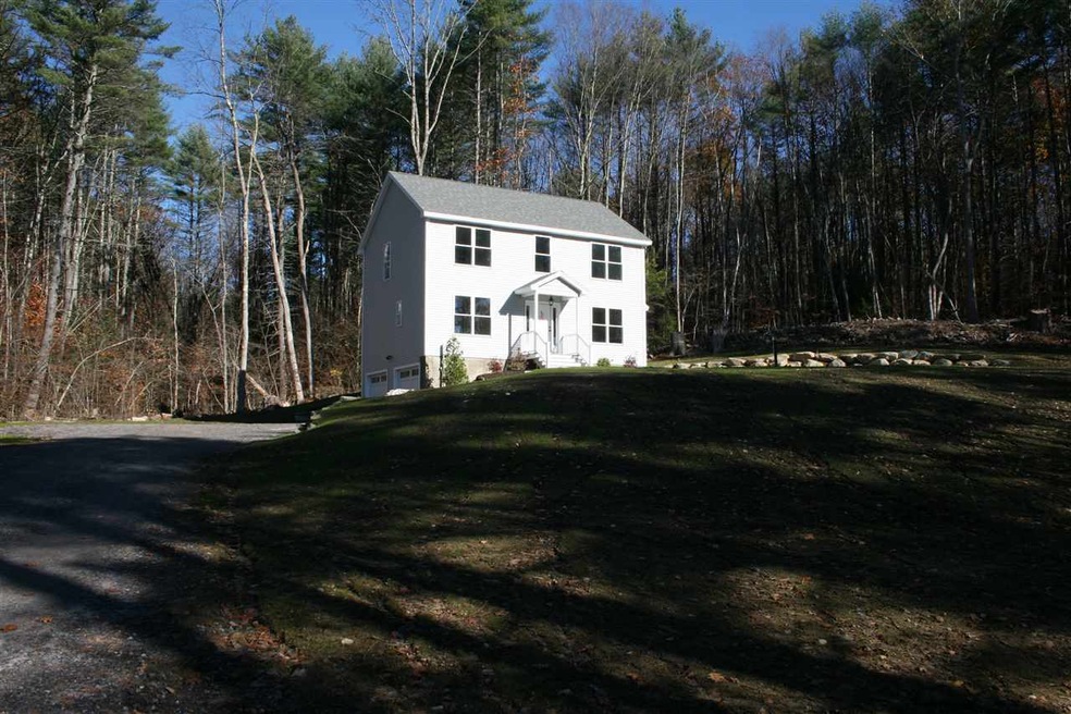 48 Holiday Shore Dr, Dunbarton, NH 03046 - photo 1