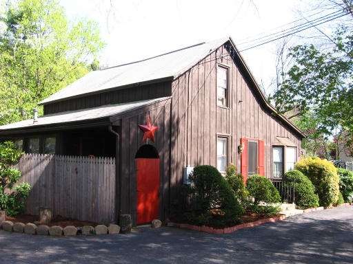 525 Parker St, Springfield, MA 01129 - photo 1