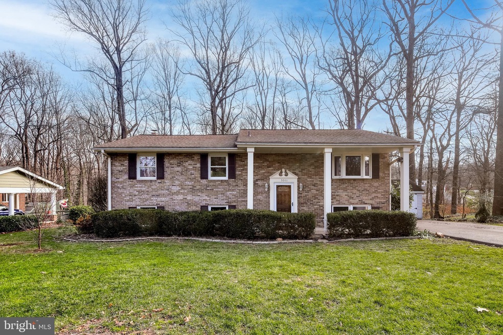 5511 Strawbridge Terrace, Sykesville, MD 21784 - photo 1