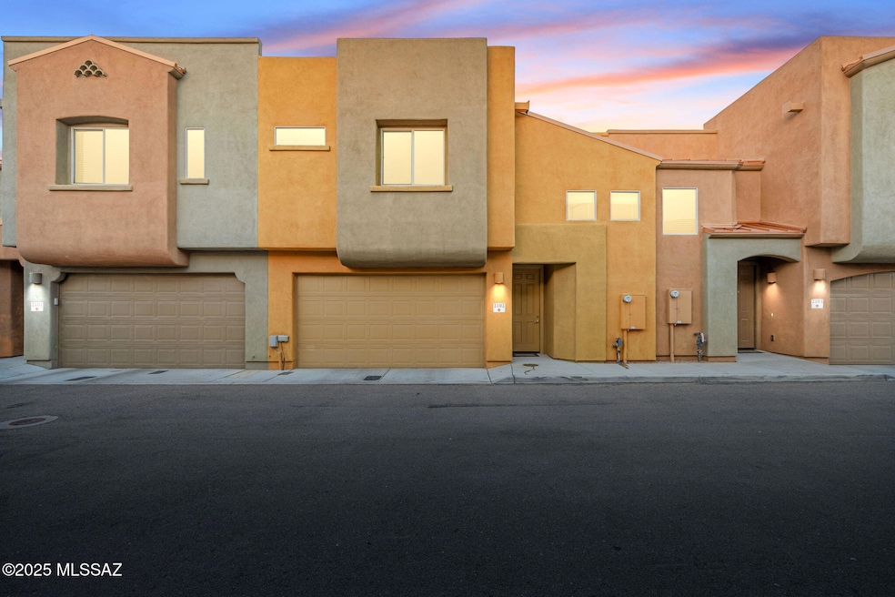 Weclome to 3830 E 3rd St #2102