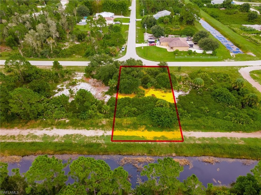 807 Aletha Ave S, Lehigh Acres, FL 33974 - photo 1