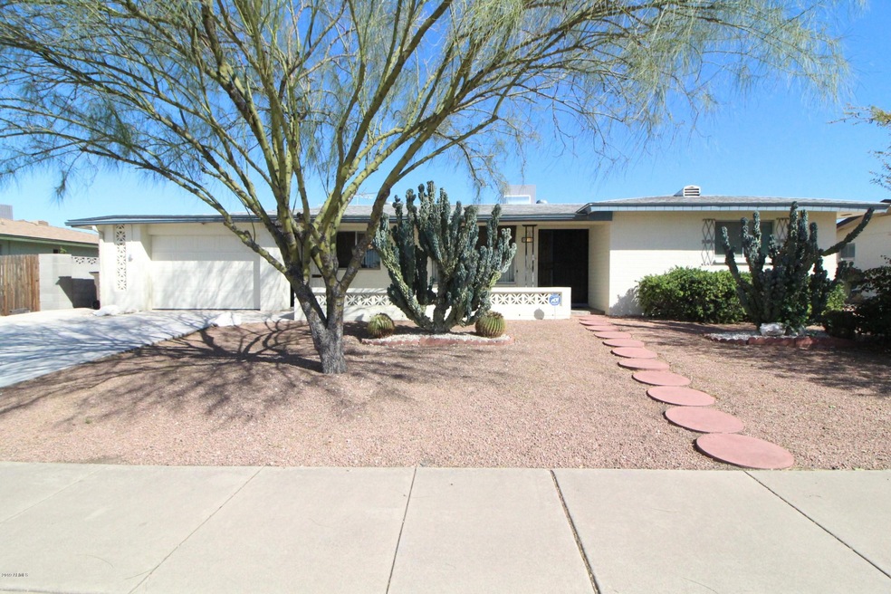 5712 E Des Moines St, Mesa, AZ 85205 - photo 1