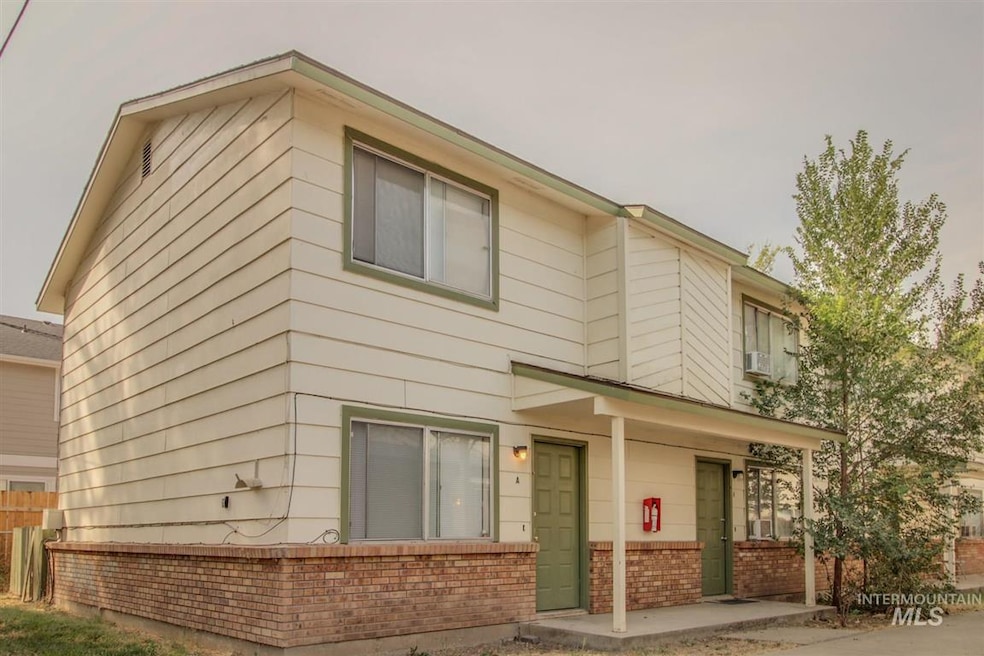605 E Florida Ave, Nampa, ID 83686 - photo 1