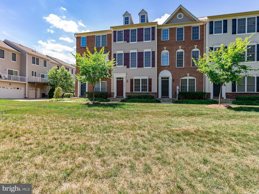 42800 San Sebastian Terrace, Chantilly, VA 20152 - photo 1