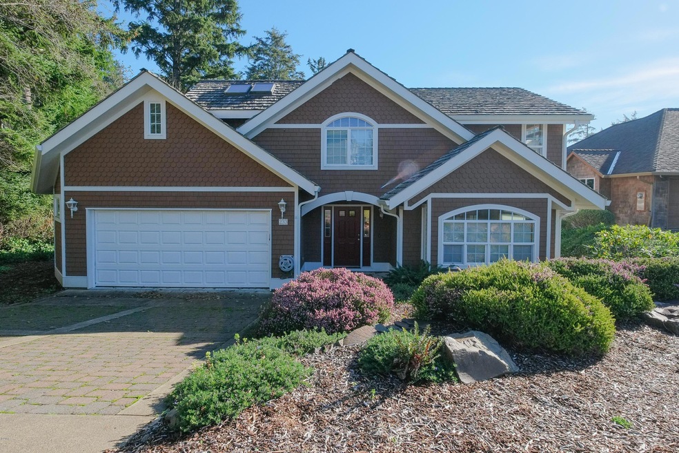 Custom Home in Lovely Sea Crest