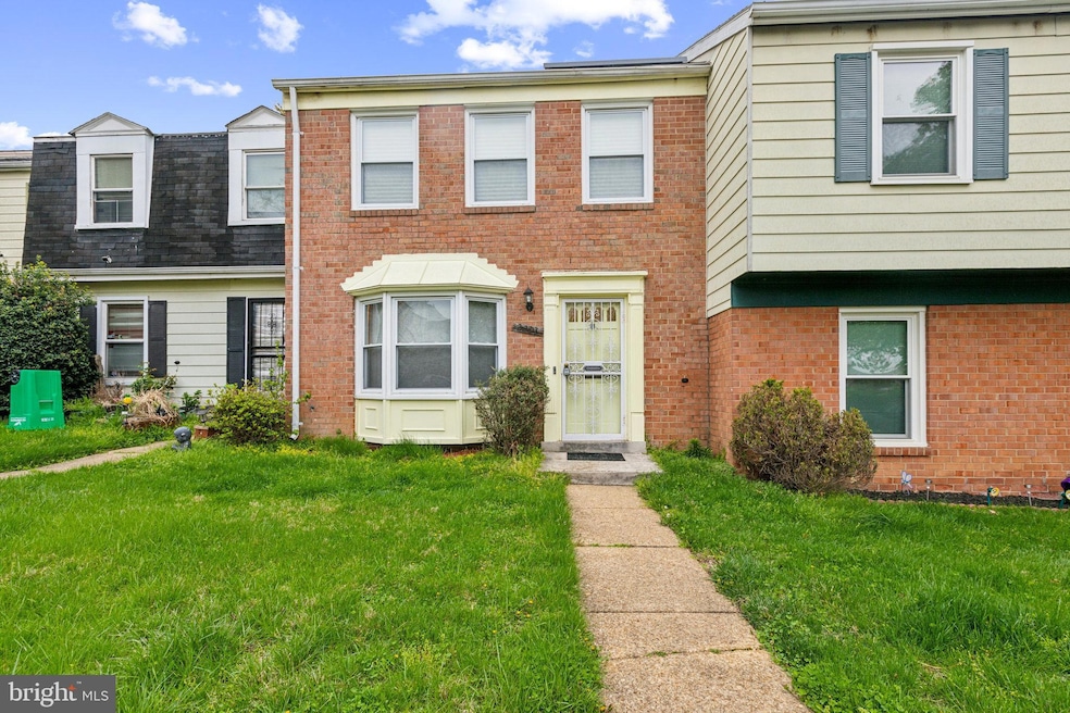 2213 Dawn Ln, Temple Hills, MD 20748 - photo 1