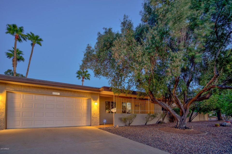 BEAUTIFUL 3BD + POOL!!!