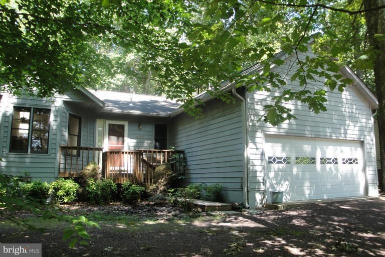 401 Happy Creek Rd, Locust Grove, VA 22508 - photo 1