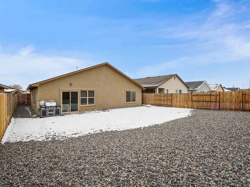 3042 Prickly Pear Dr, Grand Junction, CO 81504 - photo 1
