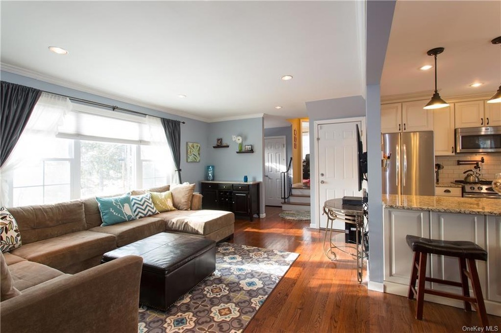 8 Haymont Terrace, Briarcliff Manor, NY 10510 - photo 1