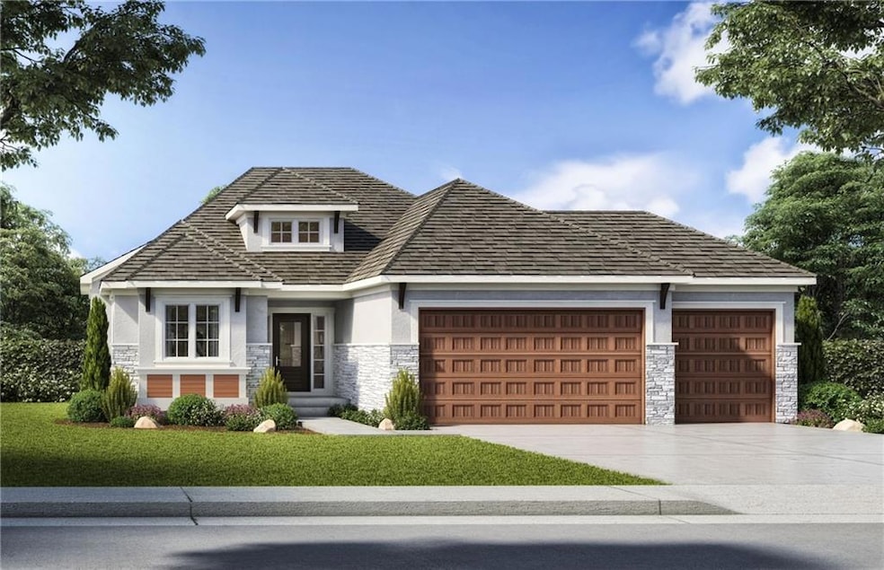 821 Bridgeshire Dr, Raymore, MO 64083 - photo 1