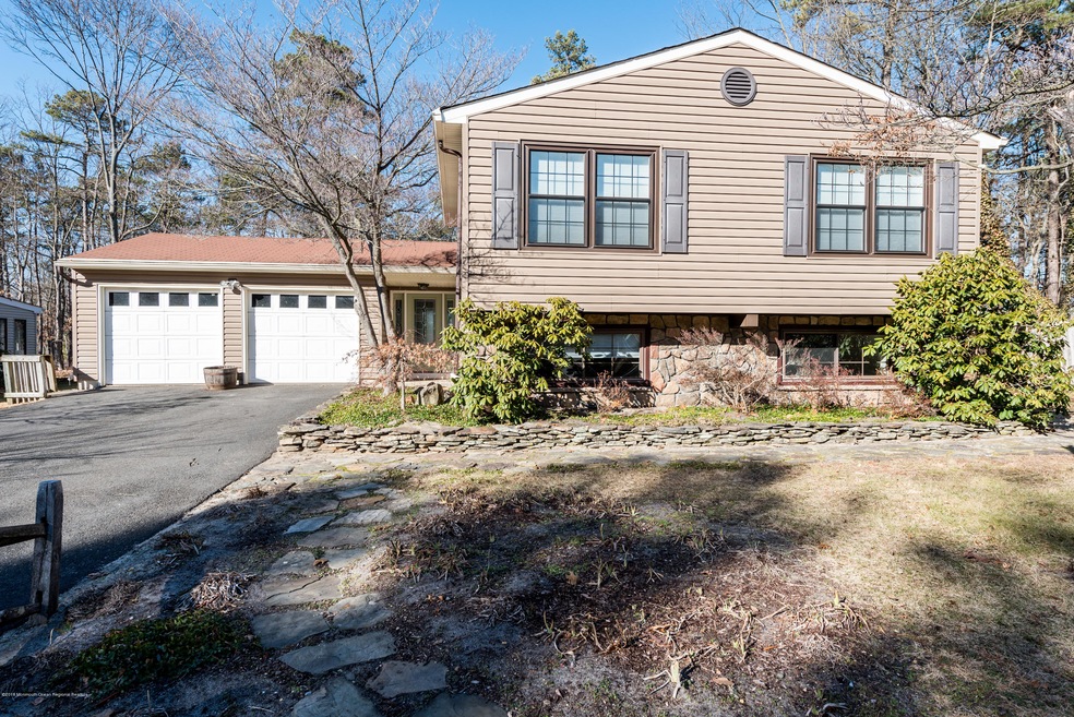 13 Feathertree Ct-2
