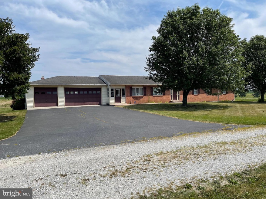 101 Belmont Rd, Gettysburg, PA 17325 - photo 1