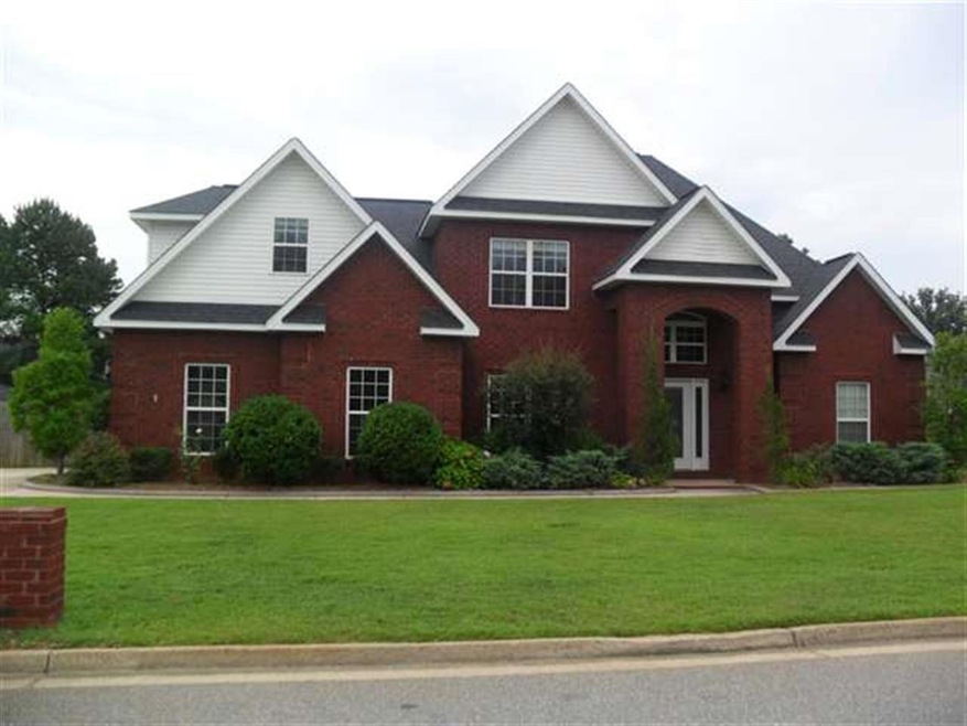 313 Estates Way, Warner Robins, GA 31088 - photo 1