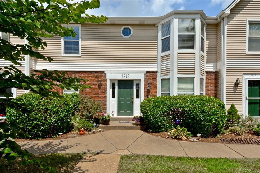 Heatherton Condominium Complex is located in the F