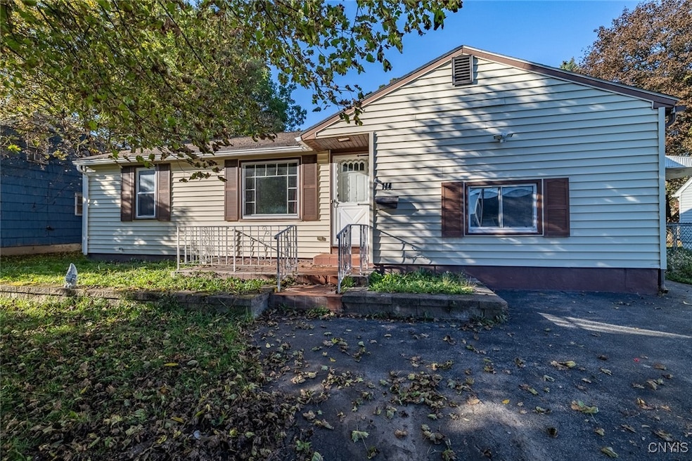 Under Contract $239,900 • Co-Listing Agent