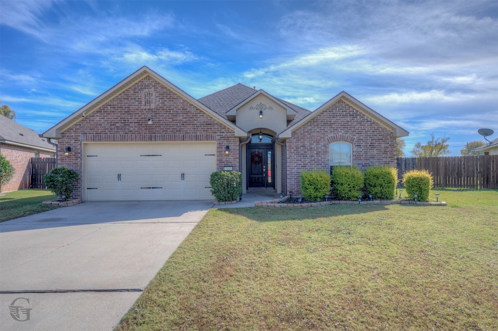 3489 Grand Cane Ln, Bossier City, LA 71111 - photo 1
