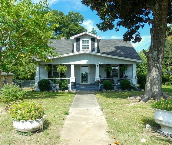 257 Jefferson St, Statesville, NC 28677 - photo 1