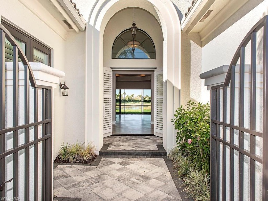 COURTYARD ENTRANCE