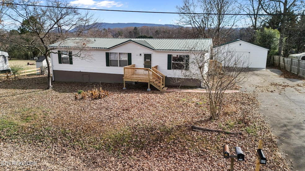 821 Clark St, Seymour, TN 37865 - photo 1