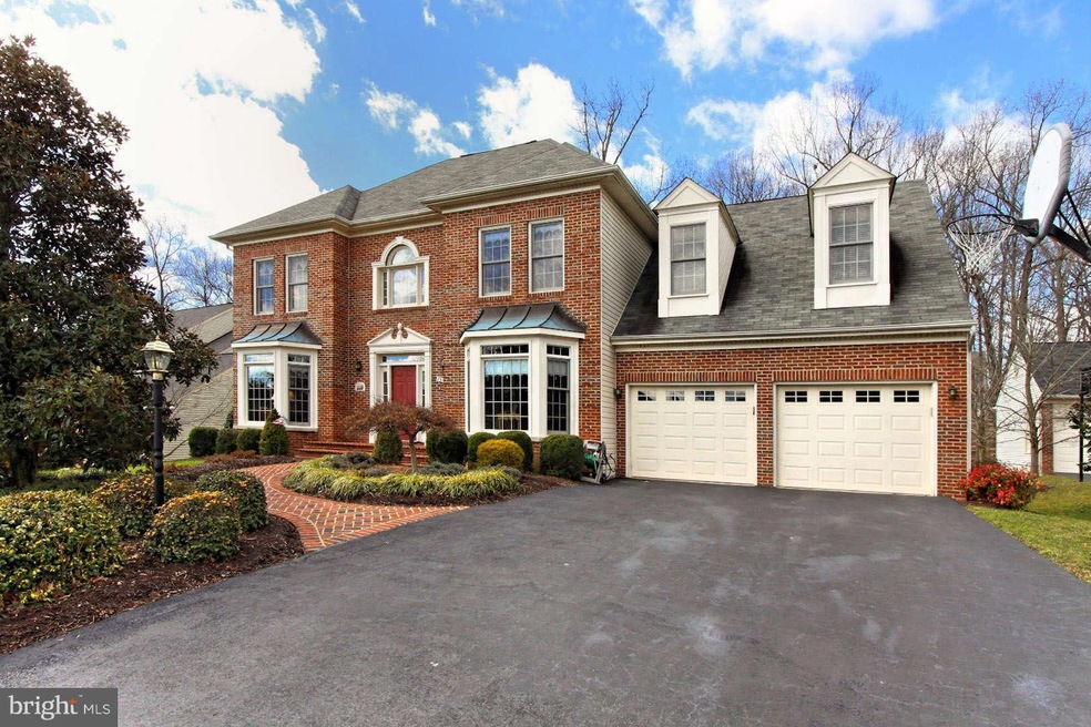 7904 Scott Ct, Springfield, VA 22153 - photo 1