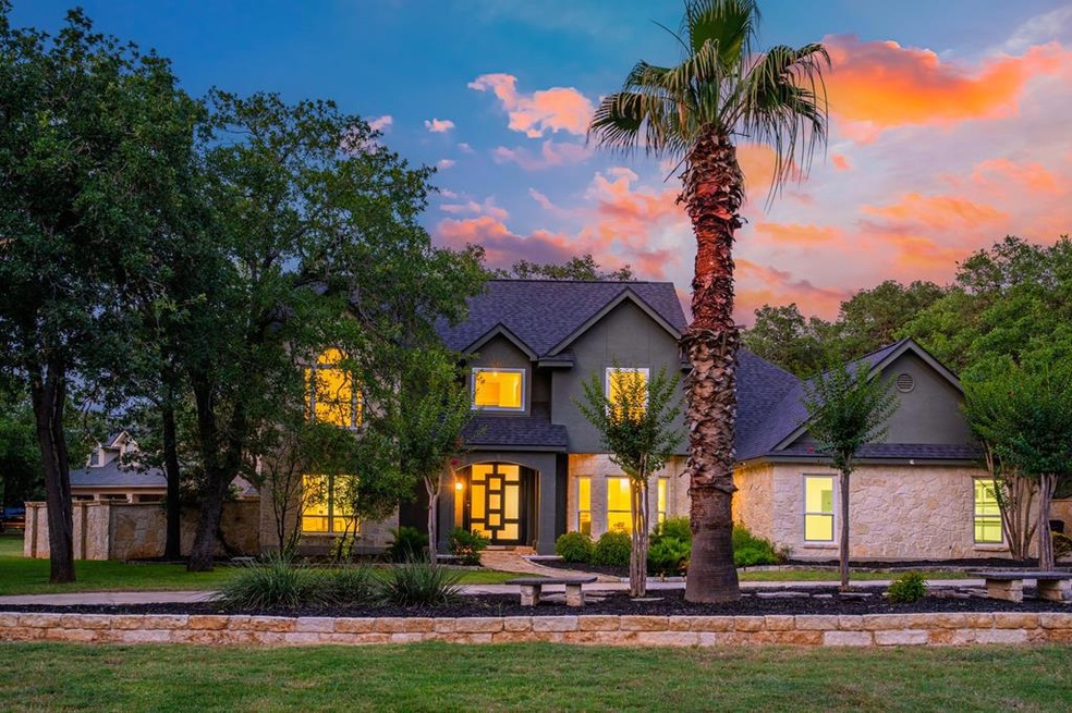 Under Contract $899,000 • Co-Listing Agent