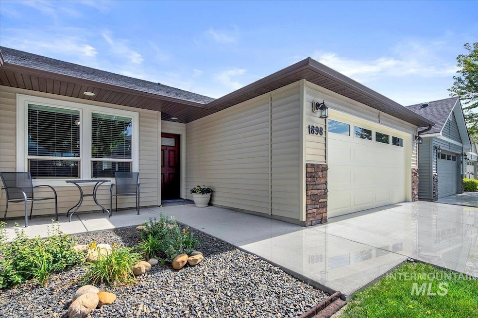 Sold • Co-Listing Agent