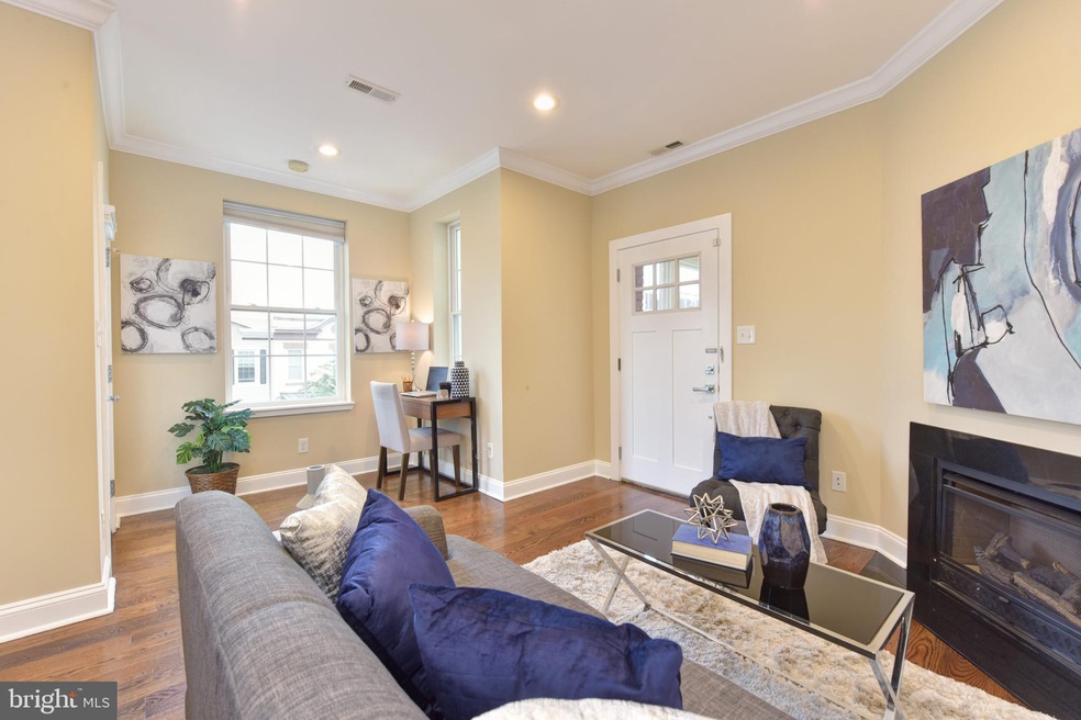 452 Newton Place NW unit 2, Washington, DC 20010 - photo 1