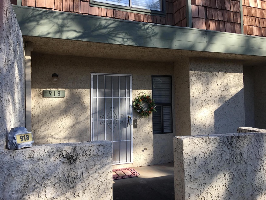 918 Chamise Way, Redding, CA 96002 - photo 1