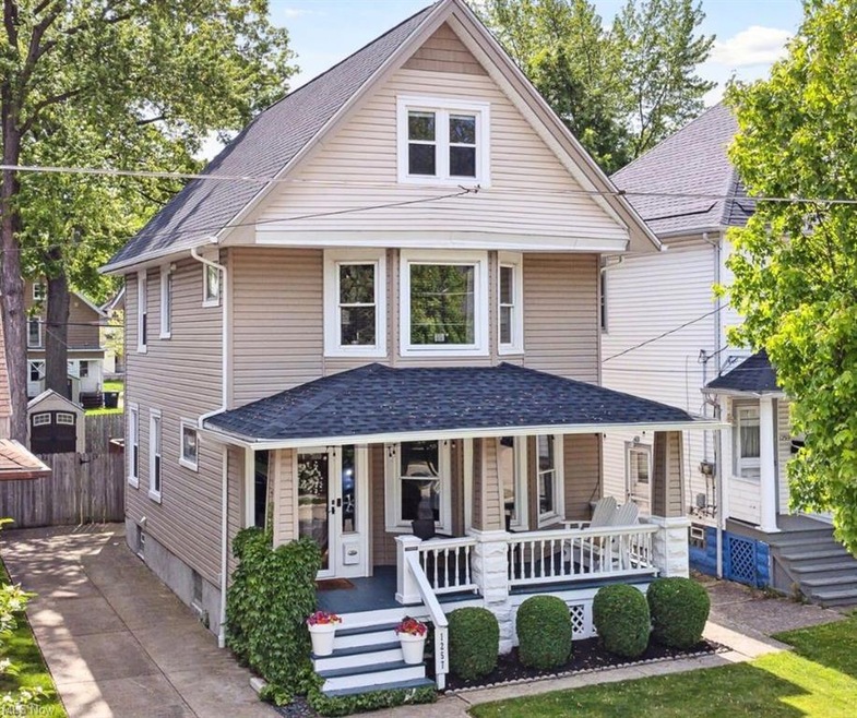 This beautifully updated colonial is the perfect mix of old-world charm and modern convenience!