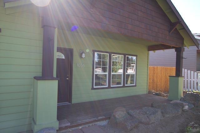 1036 NW 19th St, Redmond, OR 97756 - photo 1